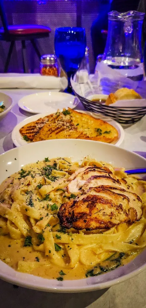 Chicken Spinach Alfredo